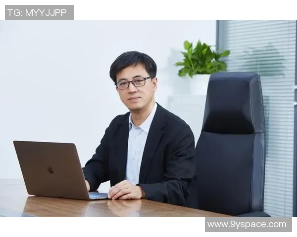 专访黄伟揭秘英雄联盟成功背后的策略与创新之路