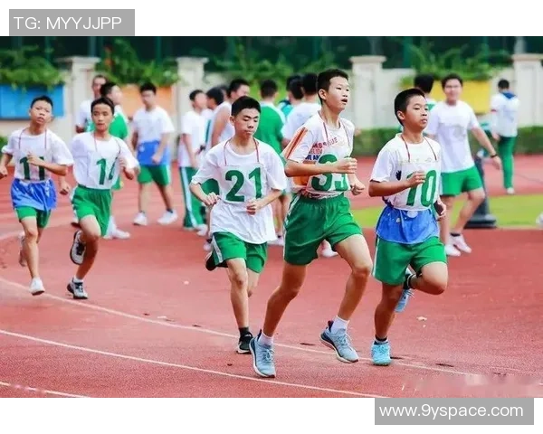 广州篮球队的耐力之道:深度解析球队训练与比赛背后的坚持与毅力 广州篮球队的耐力之道:深度解析球队训练与比赛背后的坚持与毅力