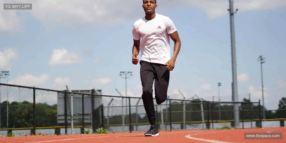 赛事社区畅聊热爱,与万千球迷同频共振👥